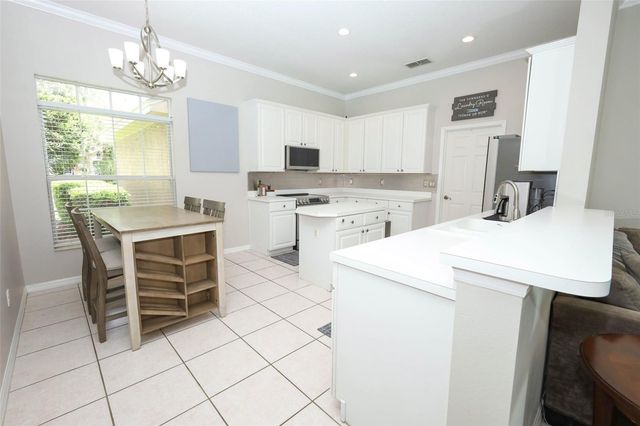 421 WOODCREST STREET, Winter Springs, FL 32708