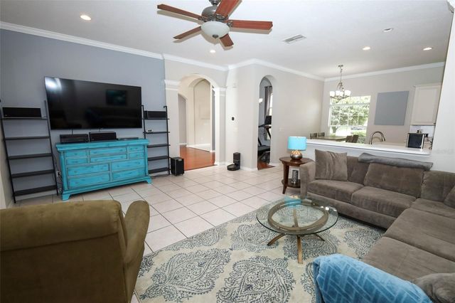 421 WOODCREST STREET, Winter Springs, FL 32708