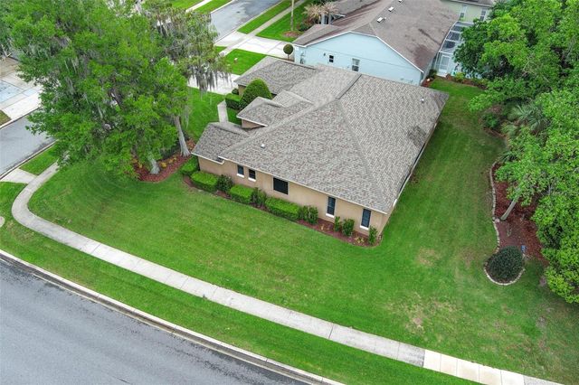 421 WOODCREST STREET, Winter Springs, FL 32708