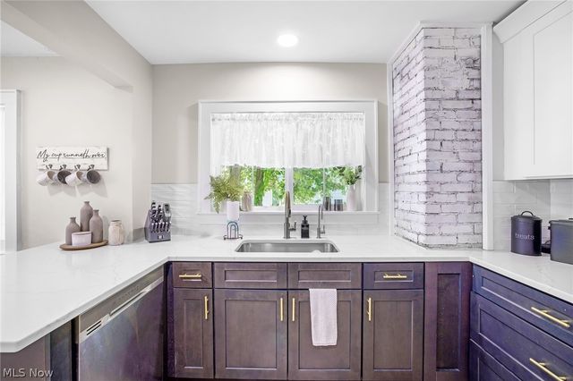 247 Highland Avenue, Wadsworth, OH 44281