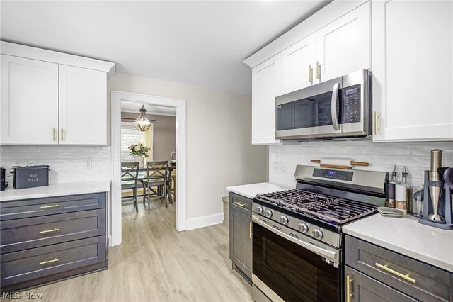 247 Highland Avenue, Wadsworth, OH 44281