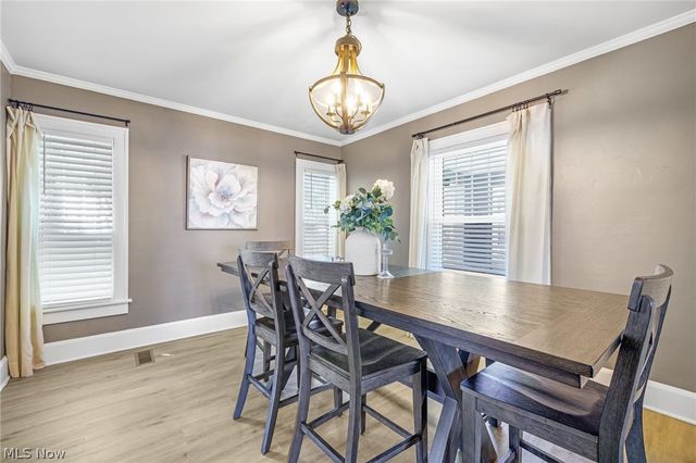 247 Highland Avenue, Wadsworth, OH 44281