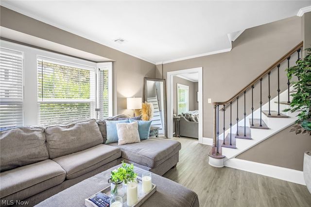 247 Highland Avenue, Wadsworth, OH 44281