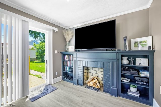 247 Highland Avenue, Wadsworth, OH 44281