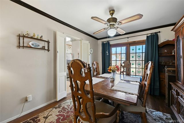 19 Duke Place, Glen Cove, NY 11542