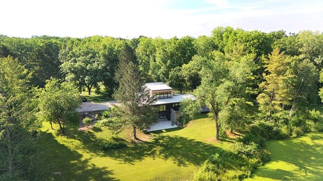 9900 261st AVENUE, Salem, WI 53168