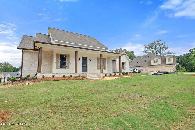 104 Brents Crossing, Clinton, MS 39056