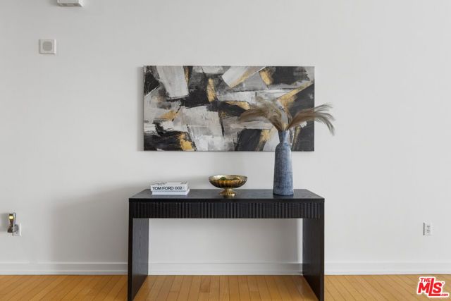 801 S Grand Avenue 1508, Los Angeles, CA 90017