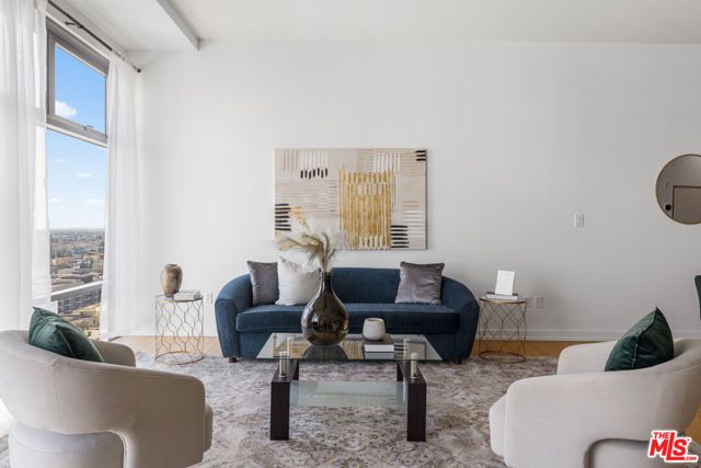 801 S Grand Avenue 1508, Los Angeles, CA 90017