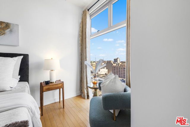 801 S Grand Avenue 1508, Los Angeles, CA 90017