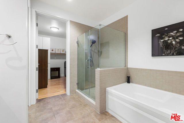 801 S Grand Avenue 1508, Los Angeles, CA 90017