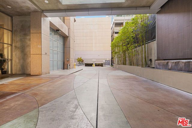 801 S Grand Avenue 1508, Los Angeles, CA 90017