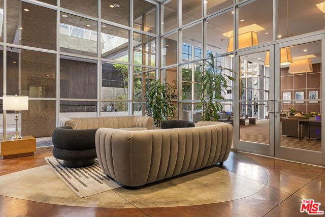 801 S Grand Avenue 1508, Los Angeles, CA 90017