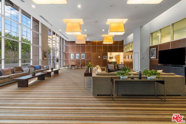 801 S Grand Avenue 1508, Los Angeles, CA 90017