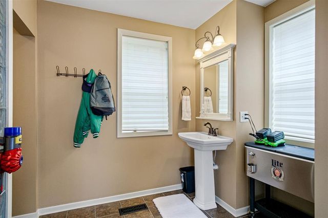912 Kewin Street, Altoona, WI 54720