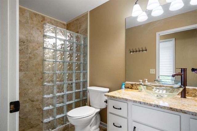 912 Kewin Street, Altoona, WI 54720