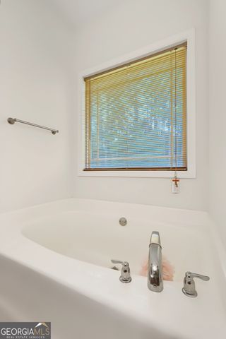 117 White Oak Court, Jackson, GA 30233