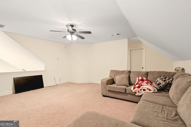 117 White Oak Court, Jackson, GA 30233