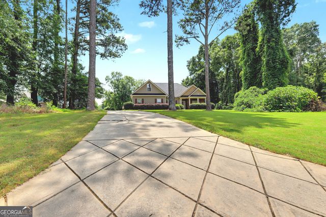 117 White Oak Court, Jackson, GA 30233