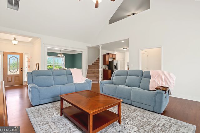 117 White Oak Court, Jackson, GA 30233