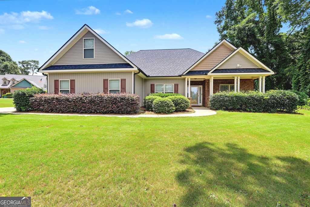 117 White Oak Court, Jackson, GA 30233