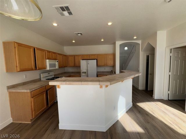 7633 Rainbow Cove Drive, Las Vegas, NV 89131