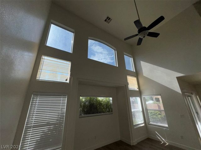 7633 Rainbow Cove Drive, Las Vegas, NV 89131