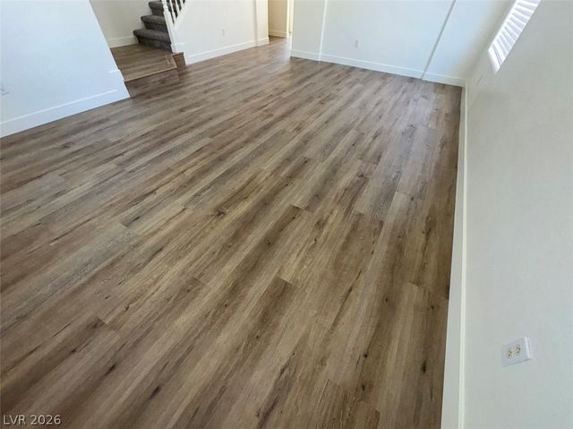 7633 Rainbow Cove Drive, Las Vegas, NV 89131