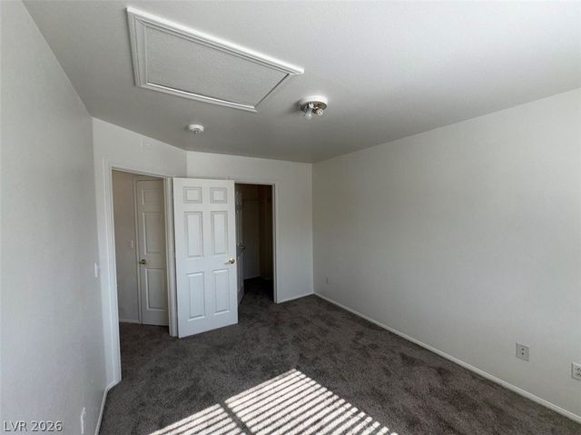 7633 Rainbow Cove Drive, Las Vegas, NV 89131