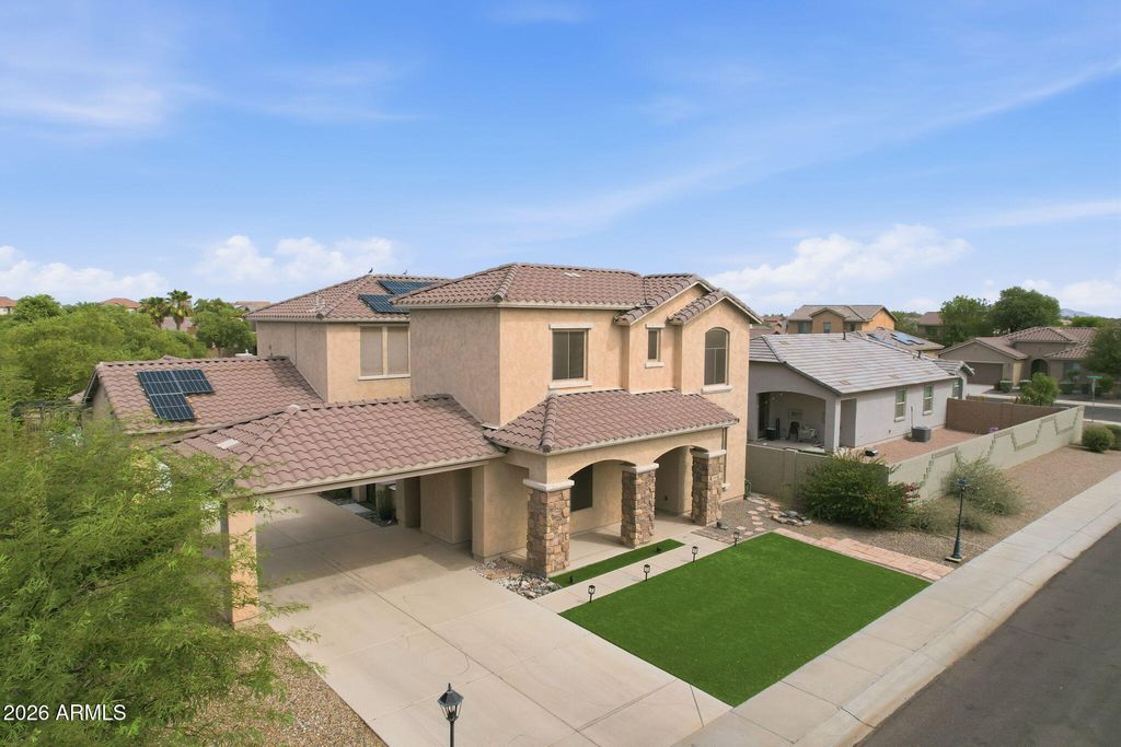 2468 N CASA GRANDE Avenue, Casa Grande, AZ 85122 — photo 2