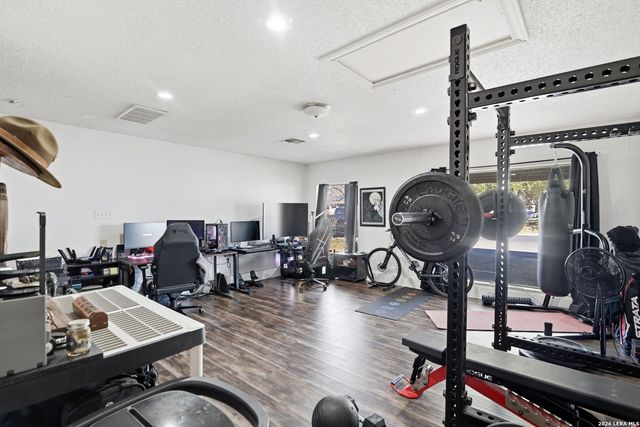 4307 Lakebend West, San Antonio, TX 78244