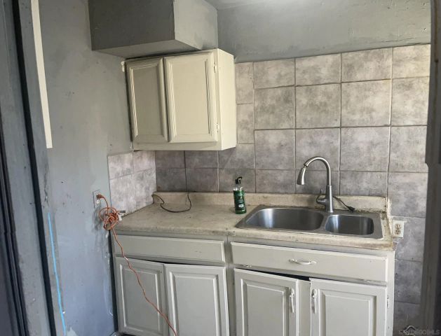 3851-53 Hemlock St, San Diego, CA 92113