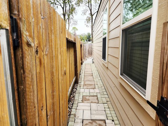 11030 Panther Court, Houston, TX 77099