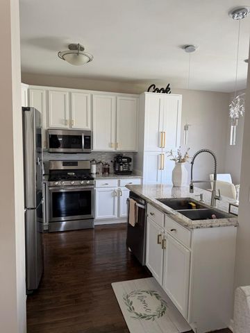 10646 Gabrielle Lane, Orland Park, IL 60462
