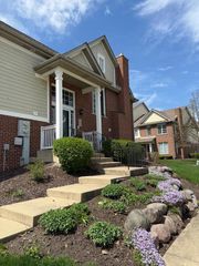 10646 Gabrielle Lane, Orland Park, IL 60462