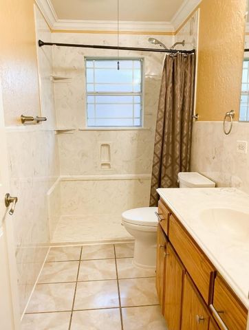 518 Harn Drive, Lewisville, TX 75057