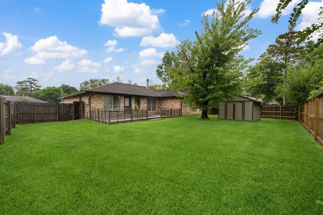 2618 Old Oak Lane, Kingwood, TX 77339