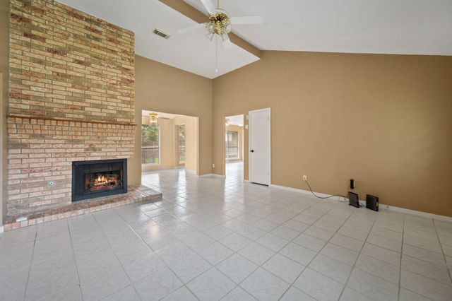2618 Old Oak Lane, Kingwood, TX 77339