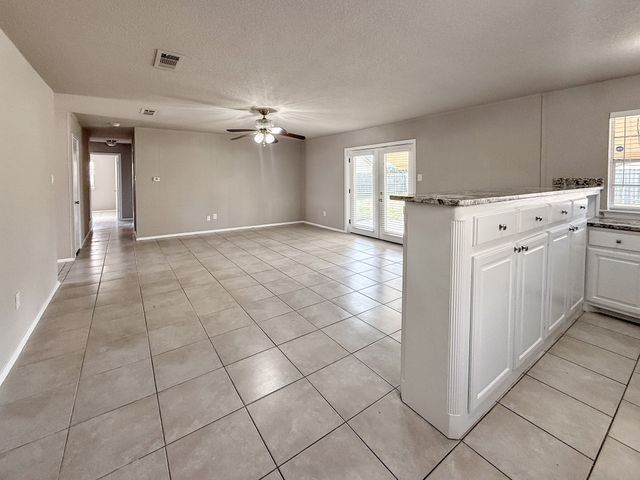 5809 Lance Court, Haltom City, TX 76148