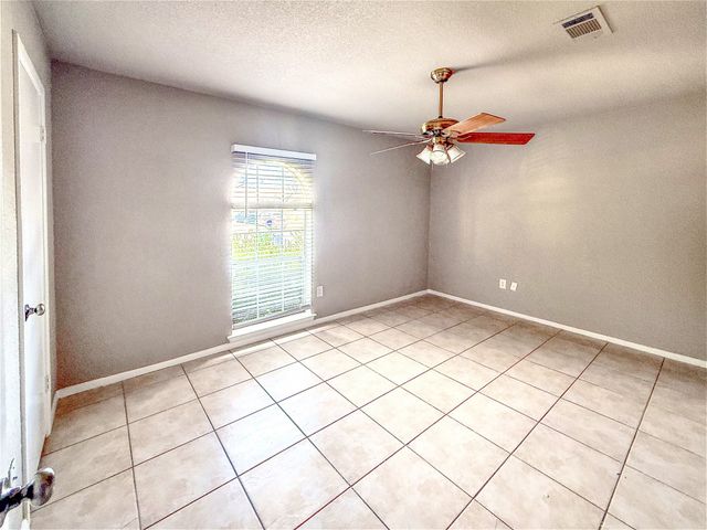 5809 Lance Court, Haltom City, TX 76148