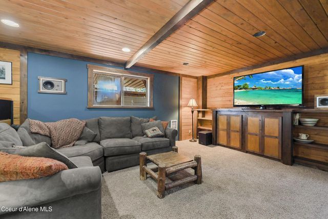 15987 W CHANTILLY LN, Post Falls, ID 83854
