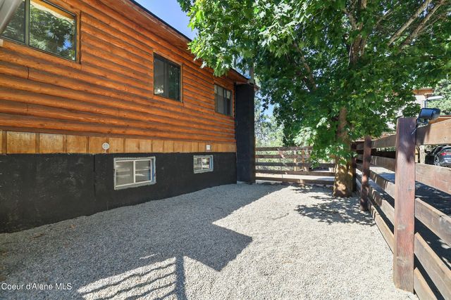 15987 W CHANTILLY LN, Post Falls, ID 83854