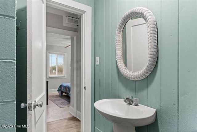 101 24th Street, Emerald Isle, NC 28594