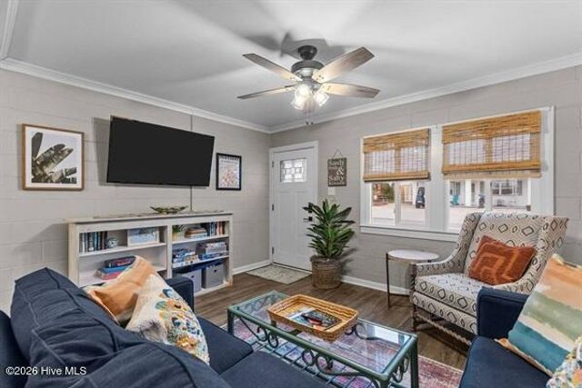 101 24th Street, Emerald Isle, NC 28594