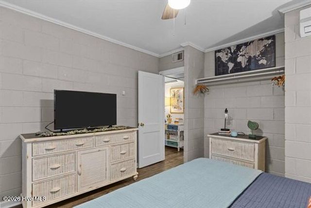 101 24th Street, Emerald Isle, NC 28594