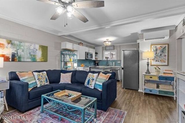 101 24th Street, Emerald Isle, NC 28594