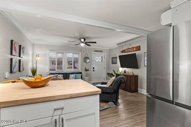 101 24th Street, Emerald Isle, NC 28594