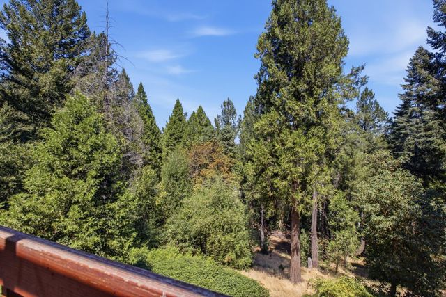 5503 Fairview Ct, Foresthill, CA 95631