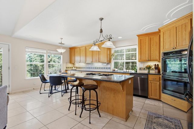5503 Fairview Ct, Foresthill, CA 95631
