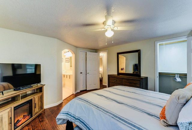 2430 Shady Creek Lane, Freeport, TX 77541